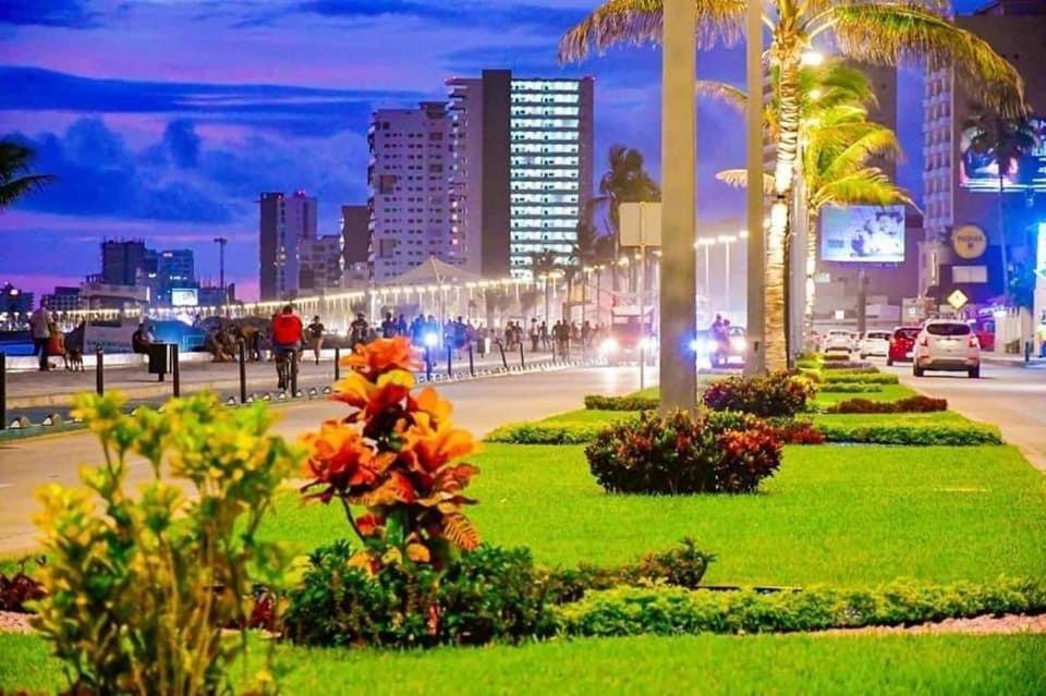 Vila Casa Brisa Y Departamentos! A 3 Min La Playa&Malecon Mazatlán Exteriér fotografie
