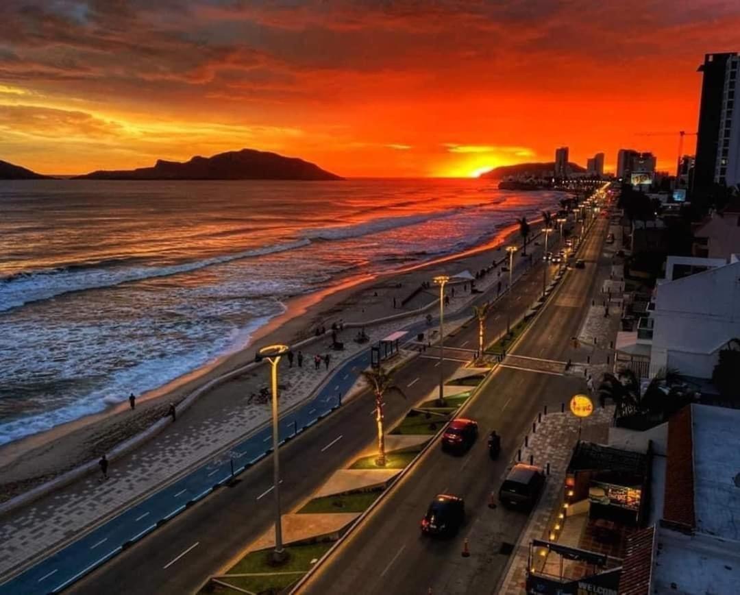 Vila Casa Brisa Y Departamentos! A 3 Min La Playa&Malecon Mazatlán Exteriér fotografie