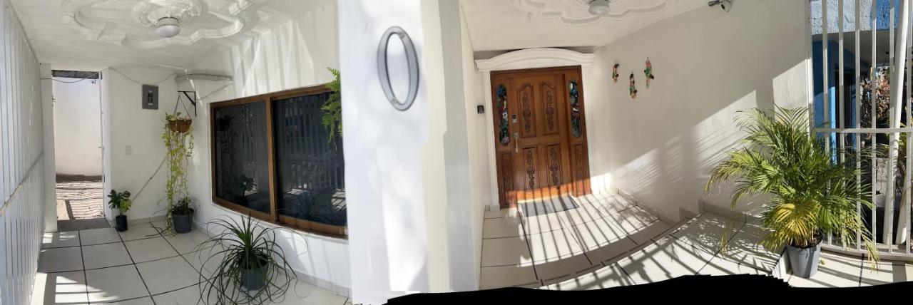 Vila Casa Brisa Y Departamentos! A 3 Min La Playa&Malecon Mazatlán Exteriér fotografie