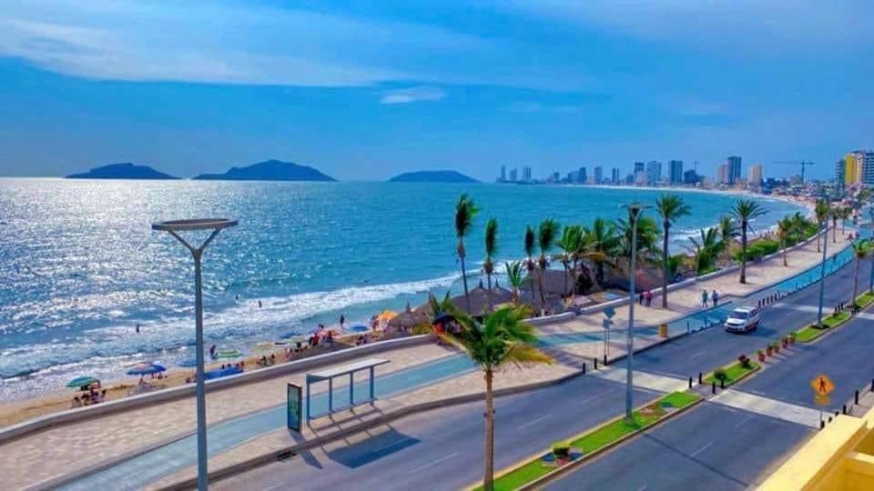 Vila Casa Brisa Y Departamentos! A 3 Min La Playa&Malecon Mazatlán Exteriér fotografie